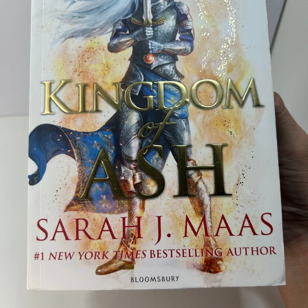 Kingdom of Ash UK by Sarah J. Maas Throne of Glass